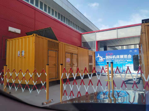 茌平发电车出租-发电机无电压或电压太低怎么办？