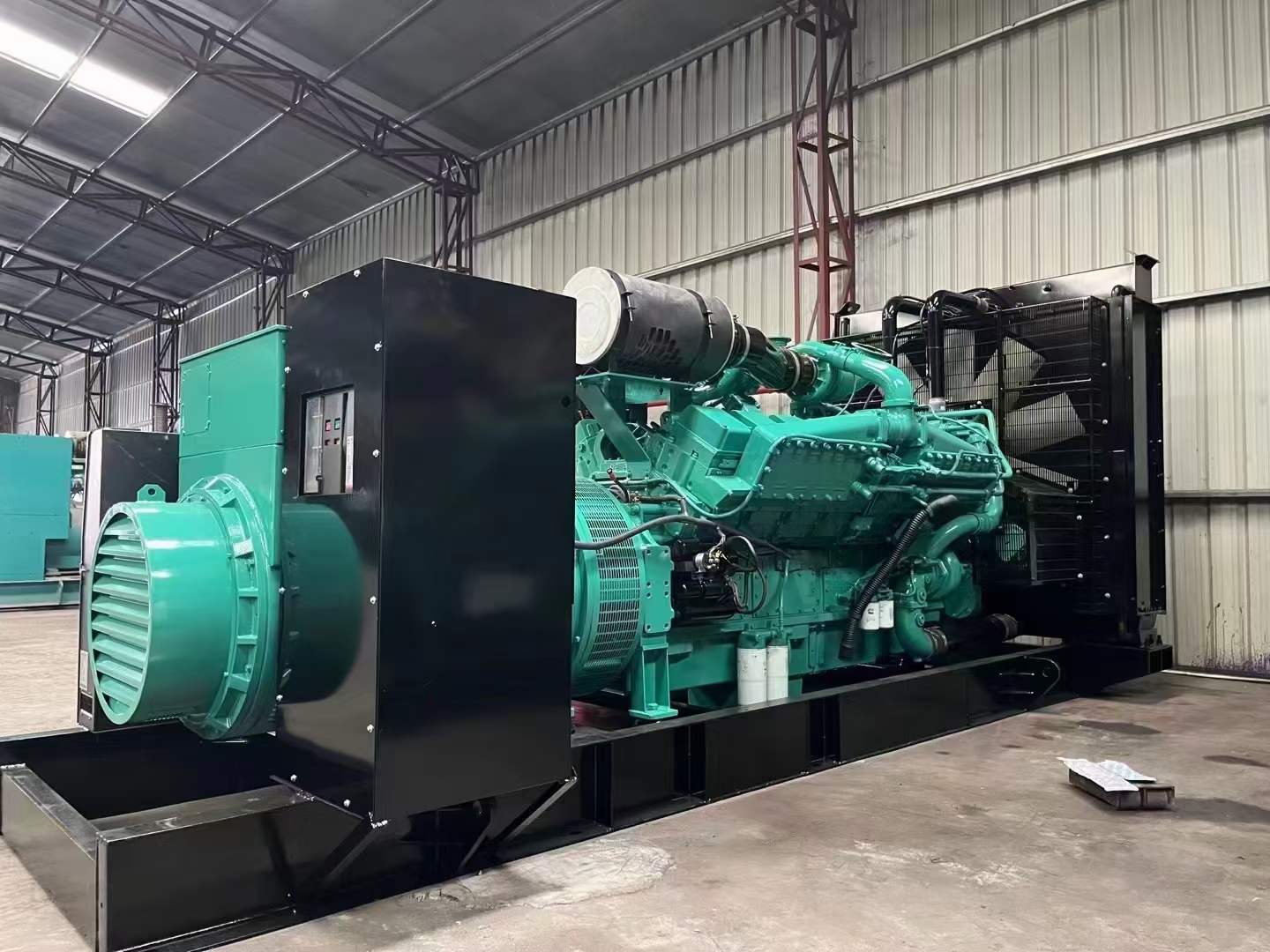 茌平如何降低 800kW 柴油发电机输出电流的波动？