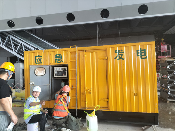 茌平怎样判断空气滤清器是否需要更换？